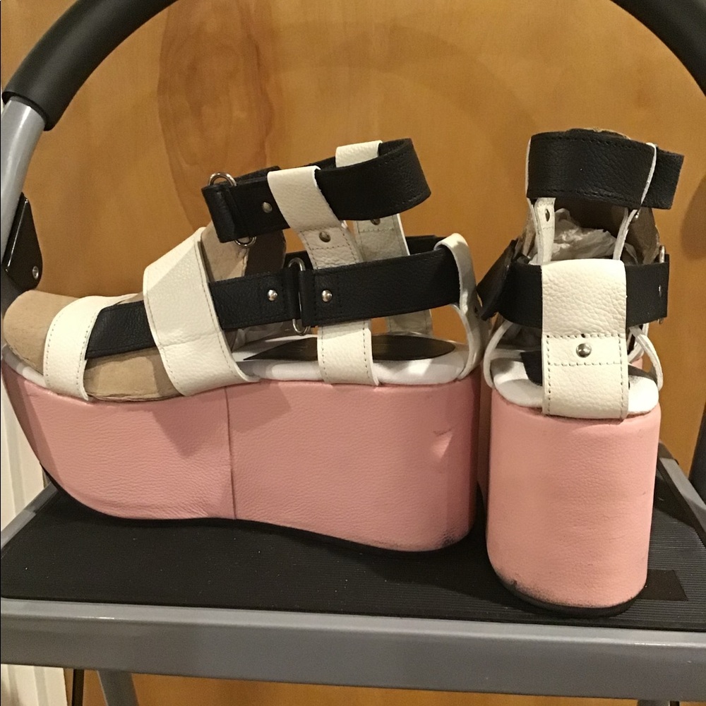 Feminine Masculine platform sandals